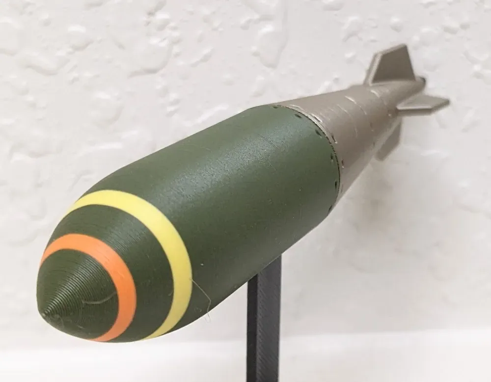 Bomba sísmica Tallboy de 12000 lb, destructora de búnkeres de la Segunda Guerra Mundial, vista 3