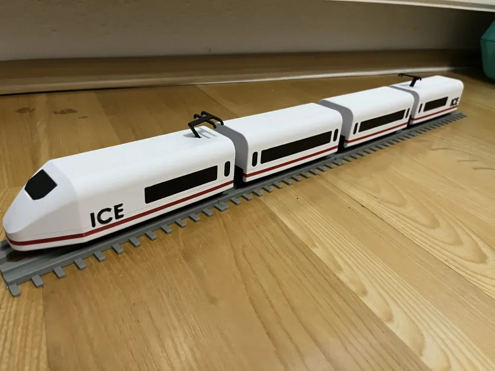 InterCityExpress (ICE) para el ferrocarril BRIO, vista 1