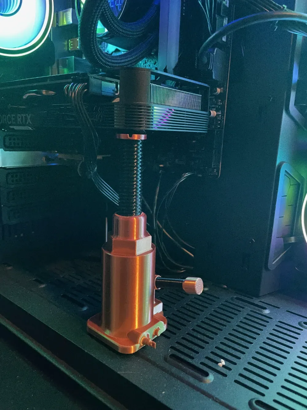 Soporte de GPU\Conector hidráulico, vista 2