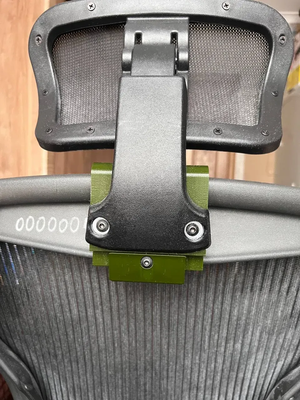 Adaptador de reposacabezas Herman Miller Aeron, vista 2