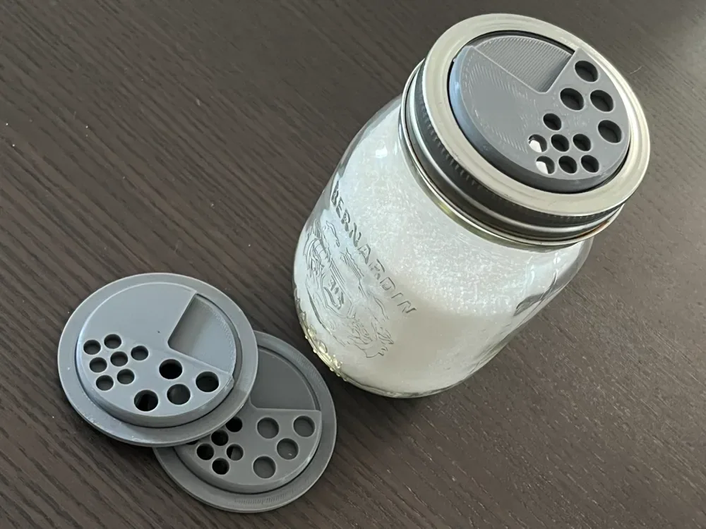 Tapa de tarro Mason v2 con tres aberturas, vista 1