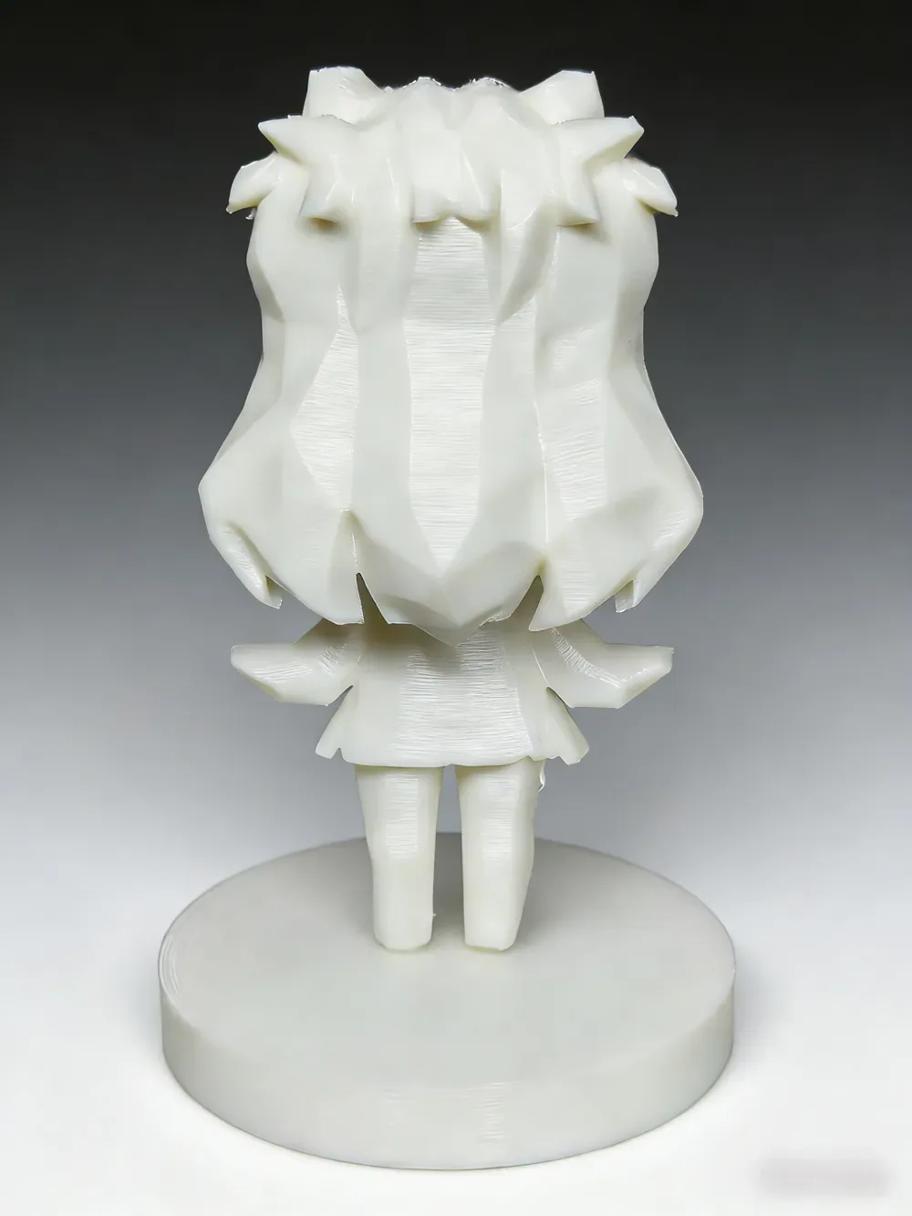 Modelo de figura de Chibi Asuka Langley Soryu de baja poli, vista 3