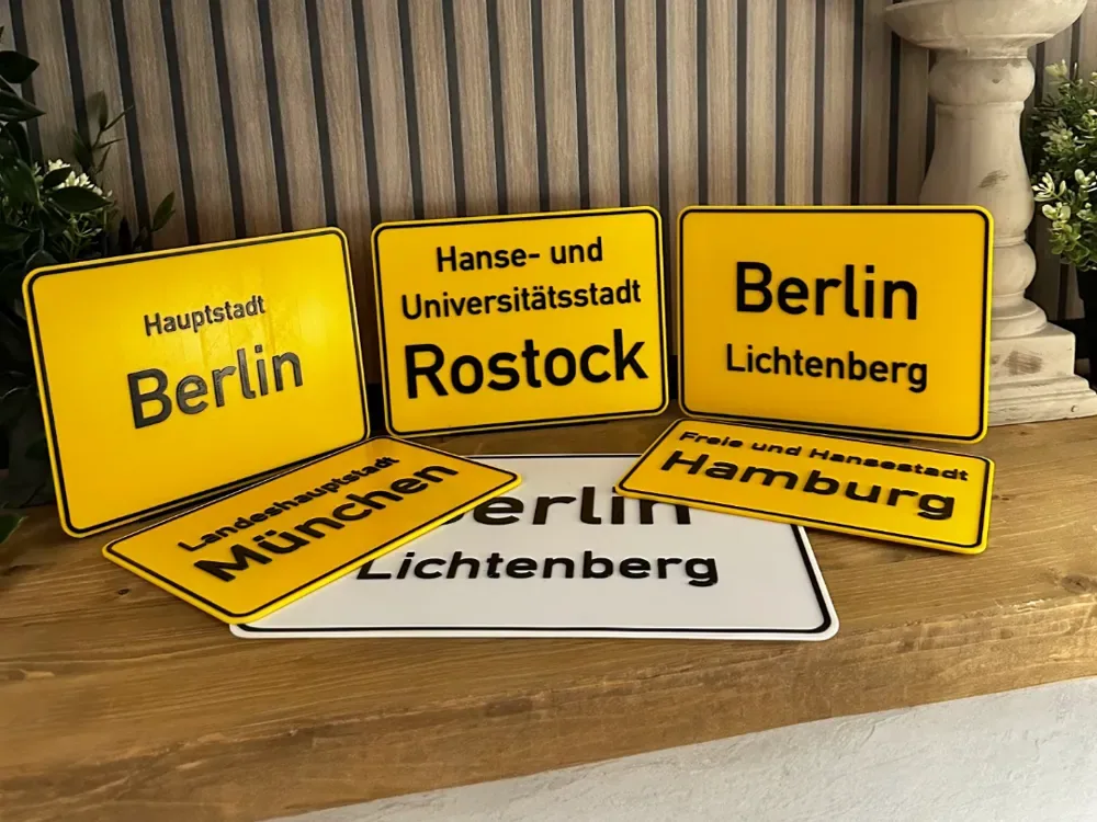Dimensiones originales del letrero de la ciudad. Entrada a la ciudad de Berlín, vista 1