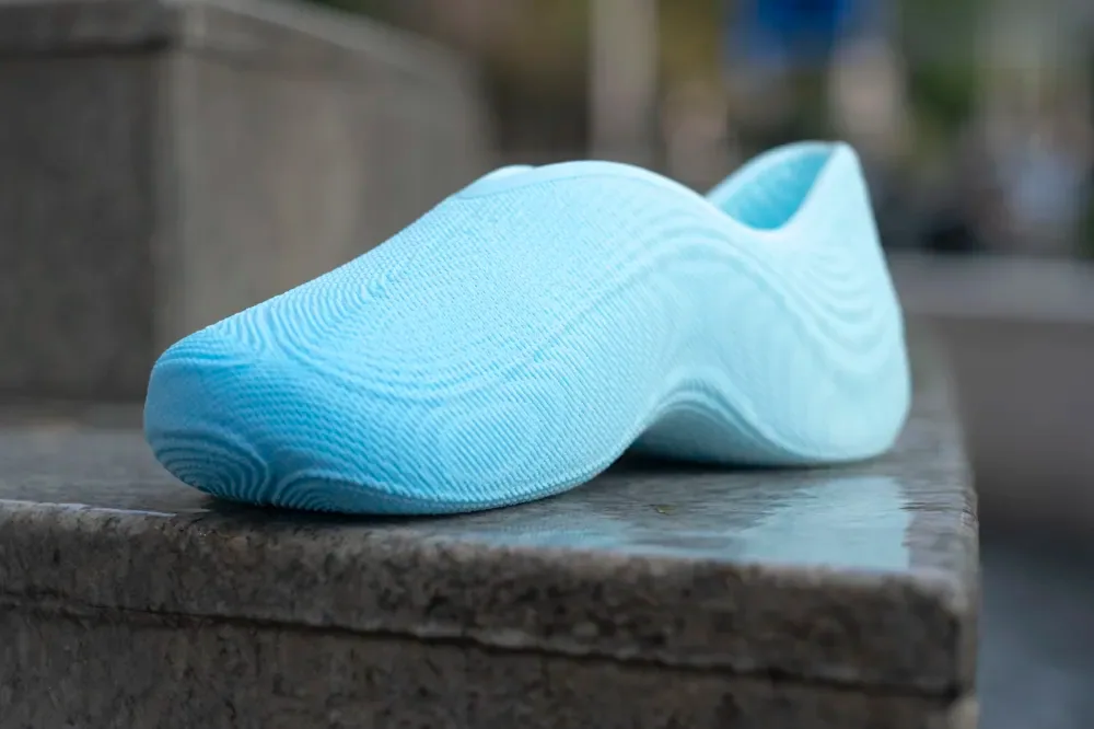 Bubbleberry: un zapato casual con punta redonda impreso en 3D, vista 2
