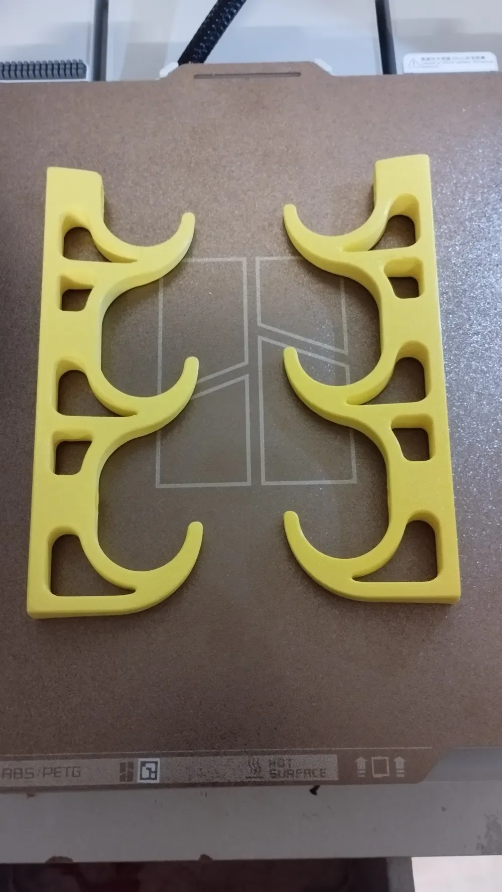 Soporte combinado de 3 ganchos (30 mm, alineación vertical para impresión 3D, vista 2
