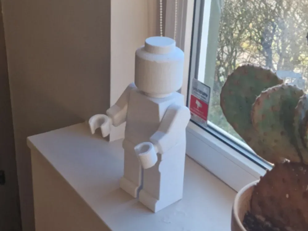 Figura LEG0, vista 1
