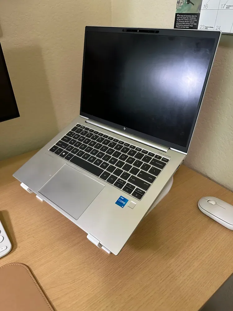 Soporte para portátil HP Elitebook 840 G10, vista 3