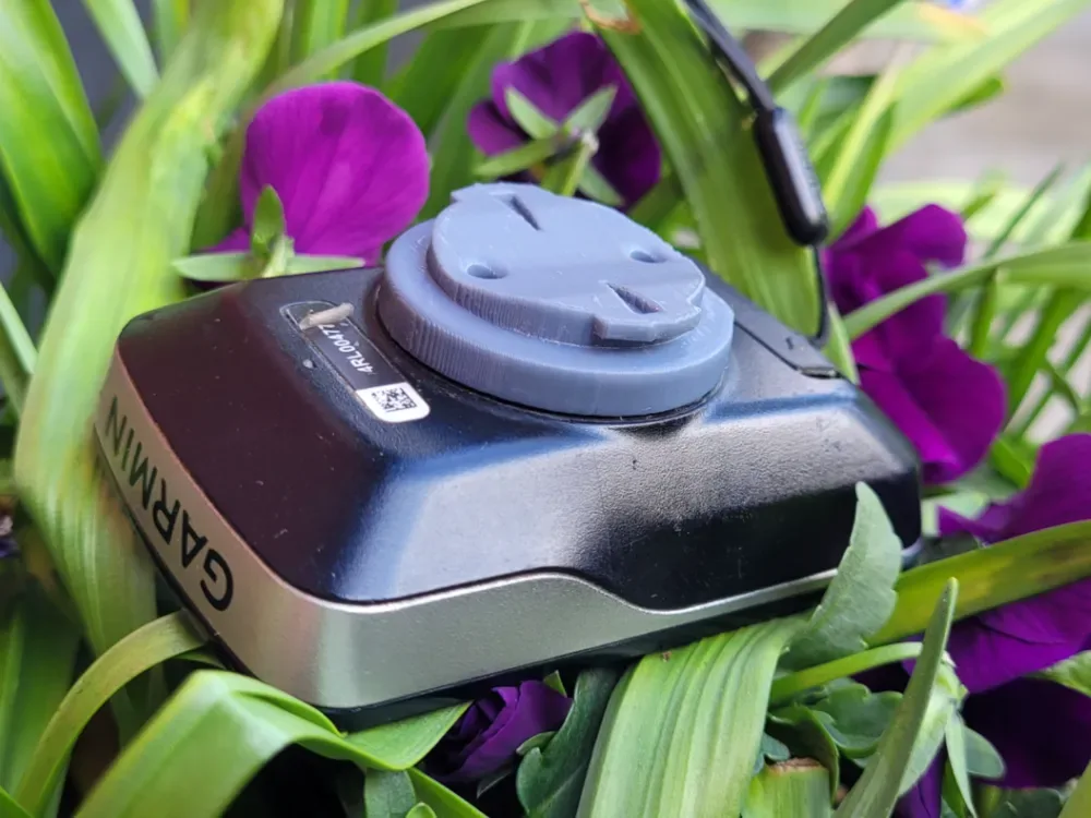 Repara tu soporte Garmin roto para impresión 3D, vista 1