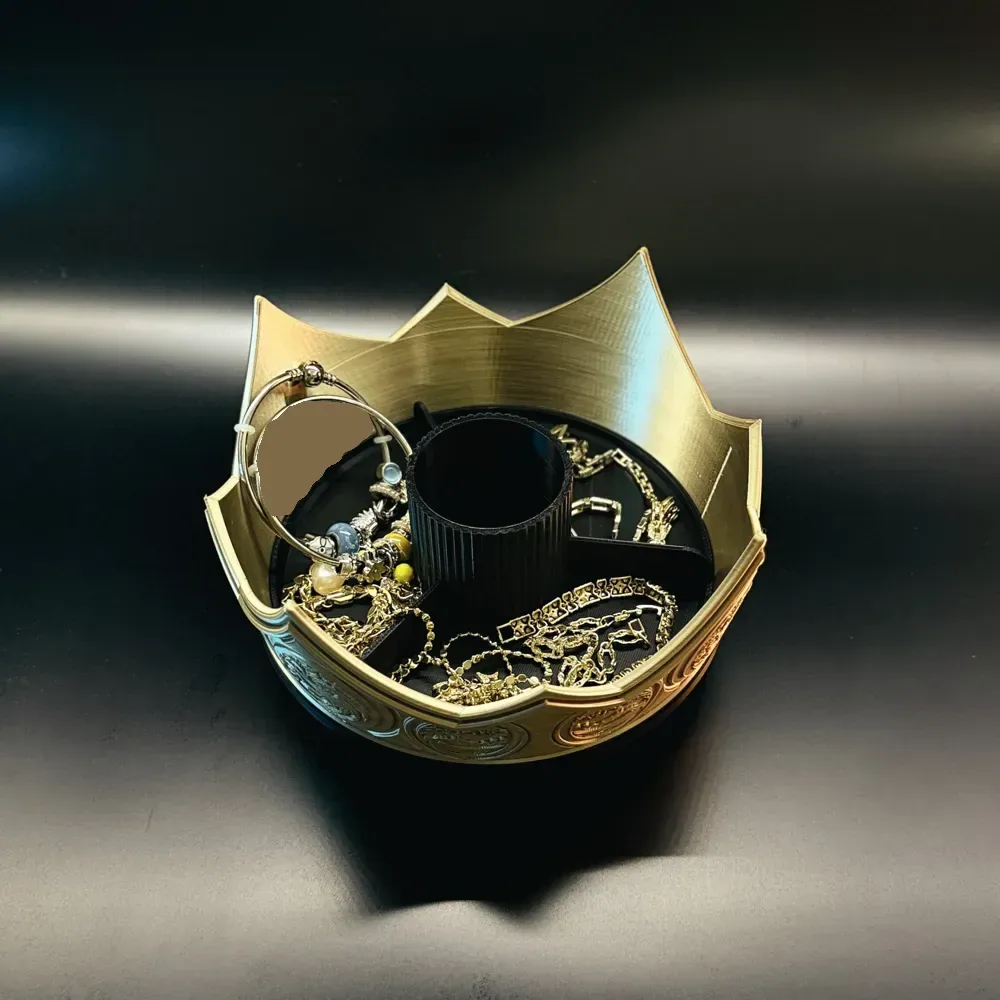 Corona y organizador de la Casa Targaryen, vista 3