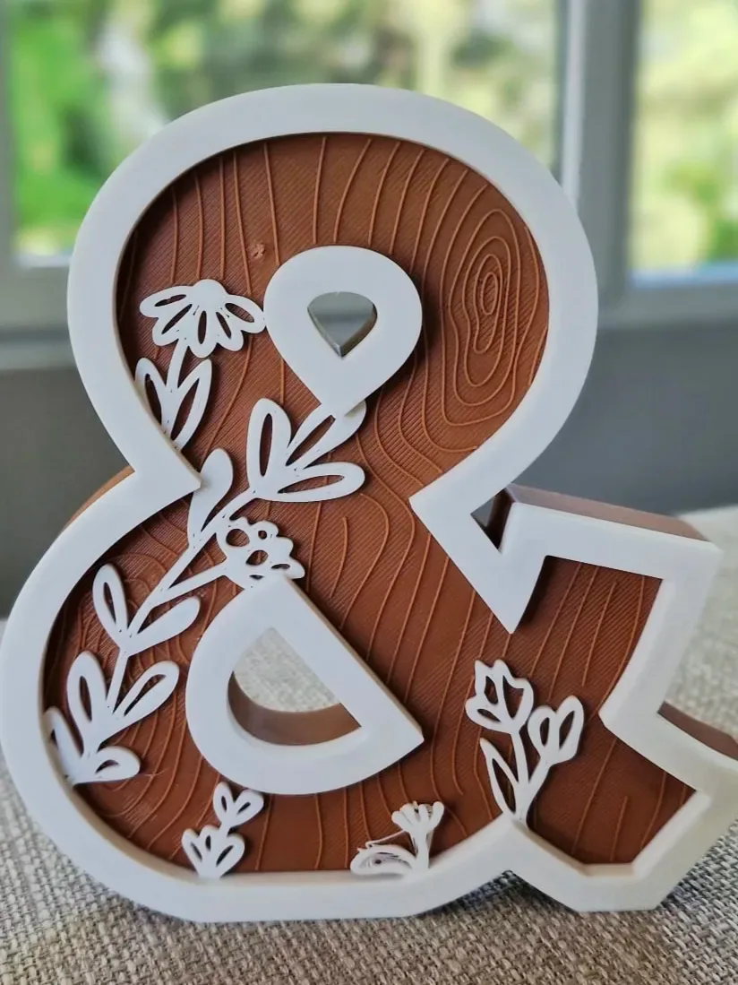 Letras estilo madera, vista 2