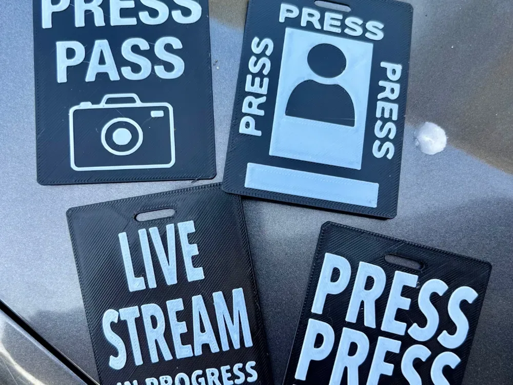 Presione Pass Badge Media (NO AMS) con pausa, vista 1