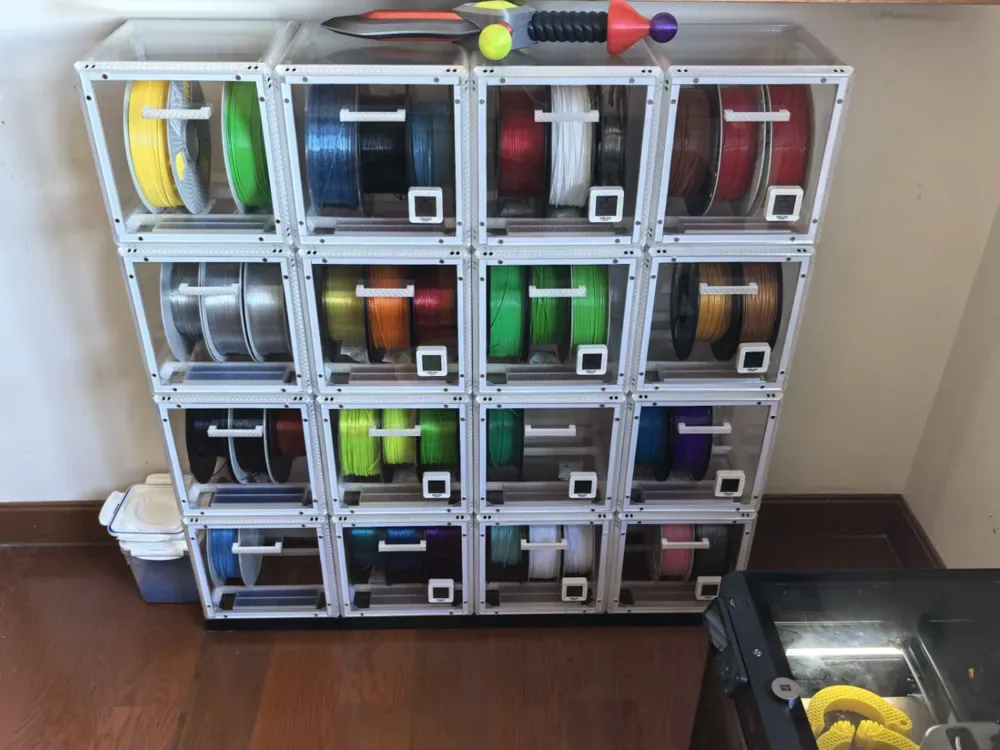 Caja de filamento, vista 1