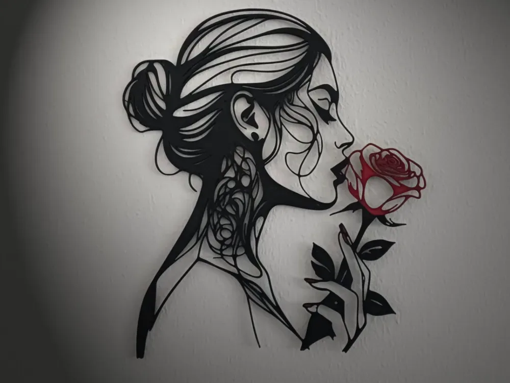 mujer y rosa, vista 1