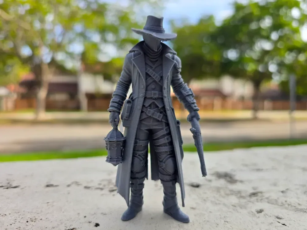 Figura del pistolero guardián de la linterna, vista 1