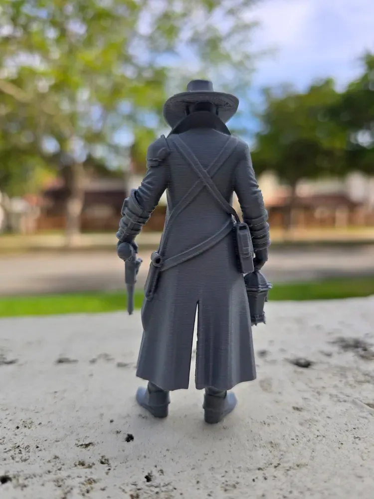 Figura del pistolero guardián de la linterna, vista 2