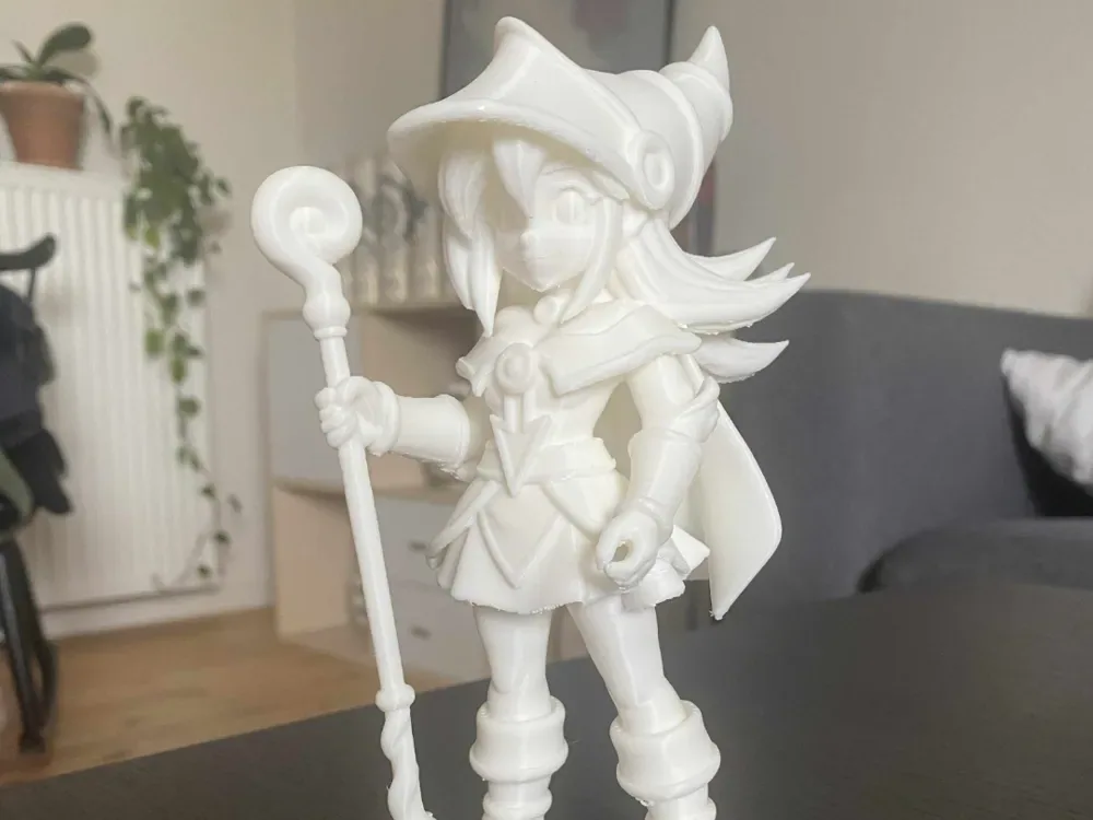 Estilo chibi de chica maga oscura, vista 1