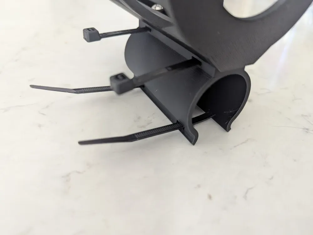Adaptador para portabotellas de bicicleta, sin orificios de montaje para impresión 3D, vista 2
