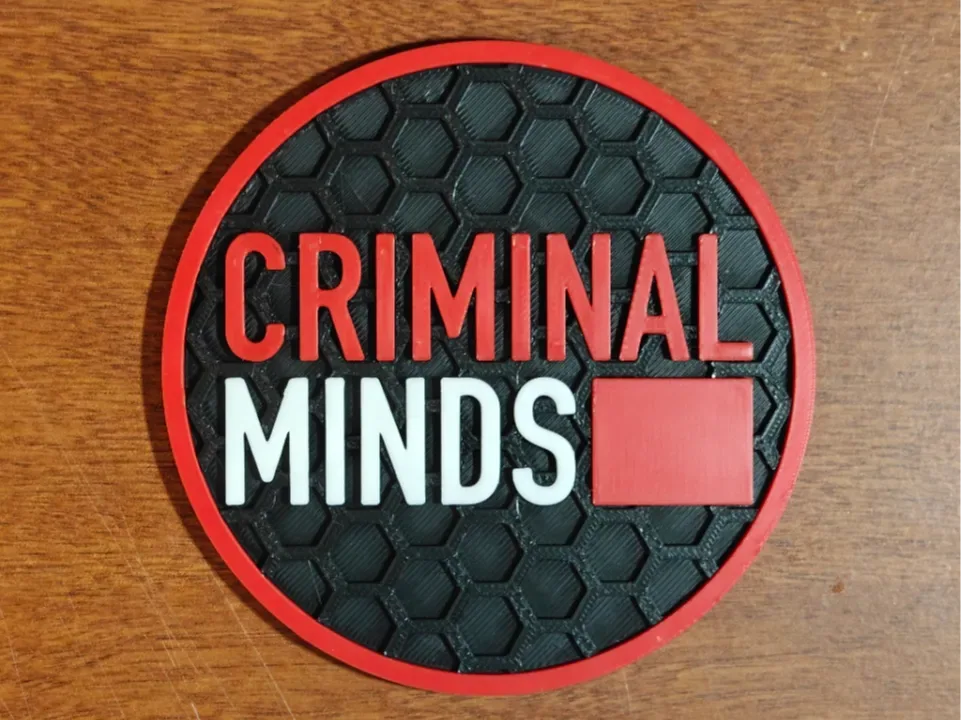 Mentes criminales: montaña rusa hexagonal, vista 1