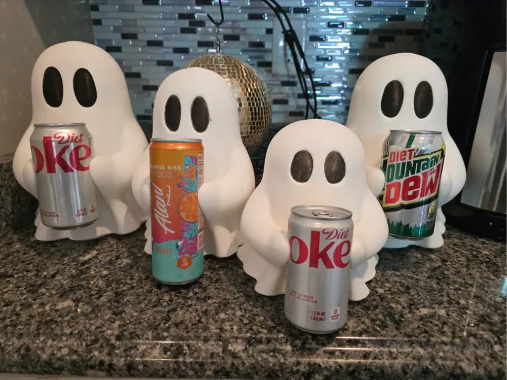 Lata de refresco de explotación fantasmal, vista 1