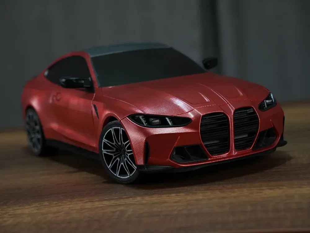 BMW M4 G82, modelo RC a escala 1:10, vista 1