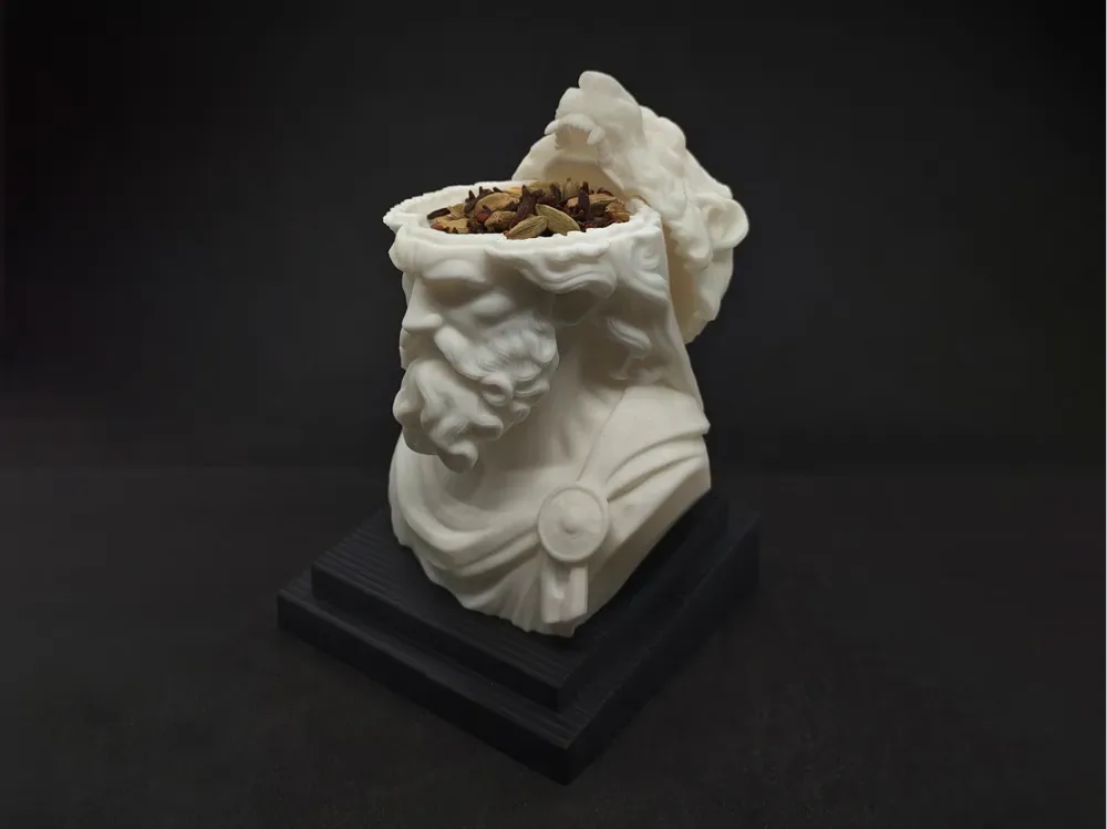 Caja de almacenamiento secreta del busto de Hércules, vista 1