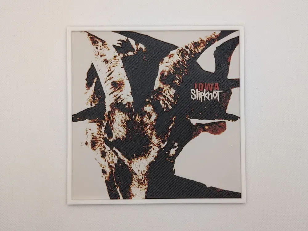 Slipknot: Iowa (2001) - Portada del álbum, vista 1