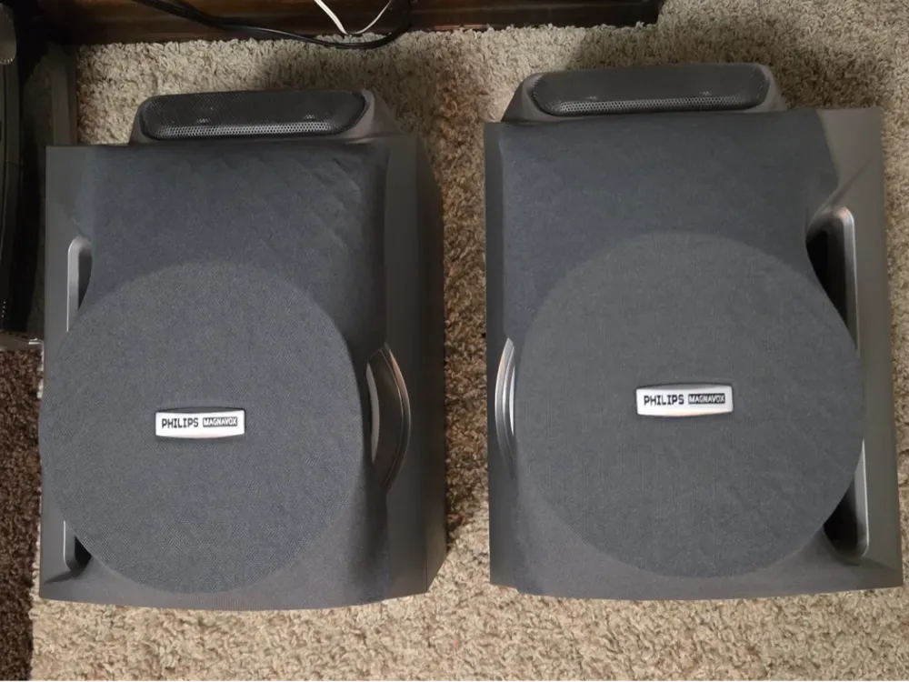 Rejilla de altavoz Philips Magnavox FW 560 a 775, vista 1