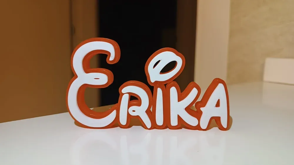 Letrero con nombre de Disney Erika, vista 2