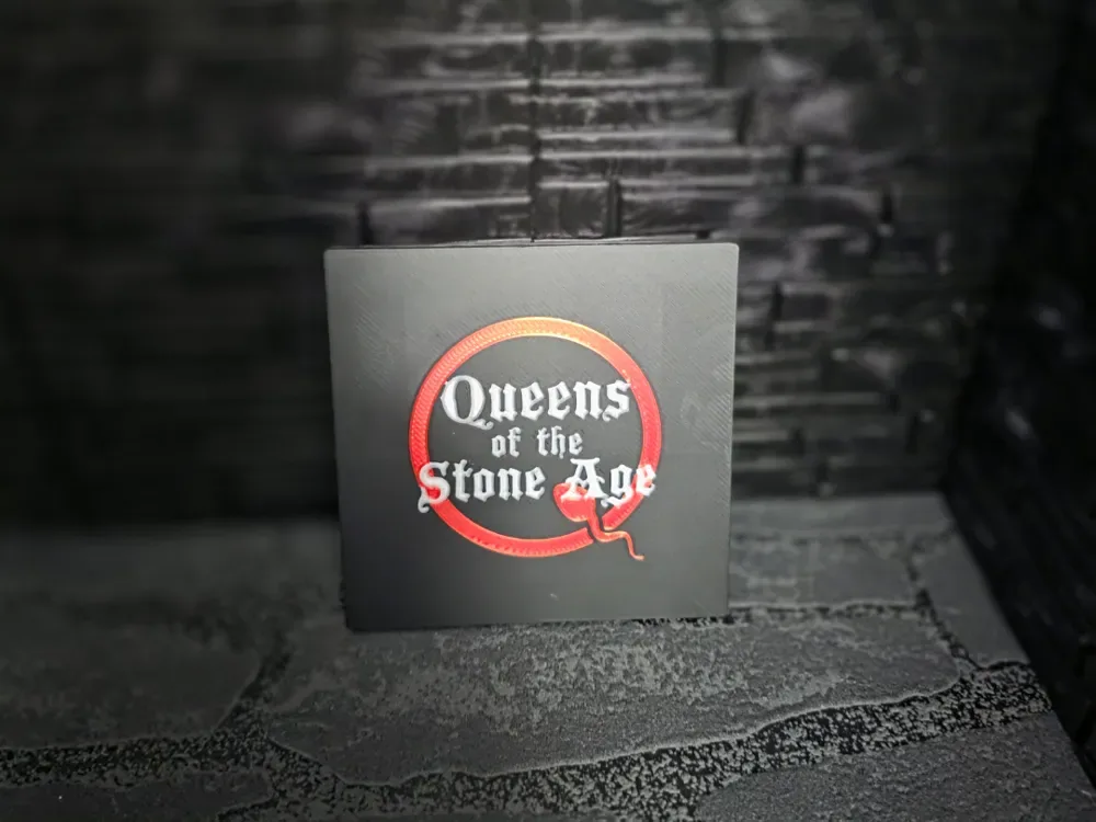Imán para nevera, cartel de Reinas del Stoneage, vista 1