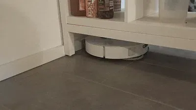 Ojos de robot aspirador, vista 1