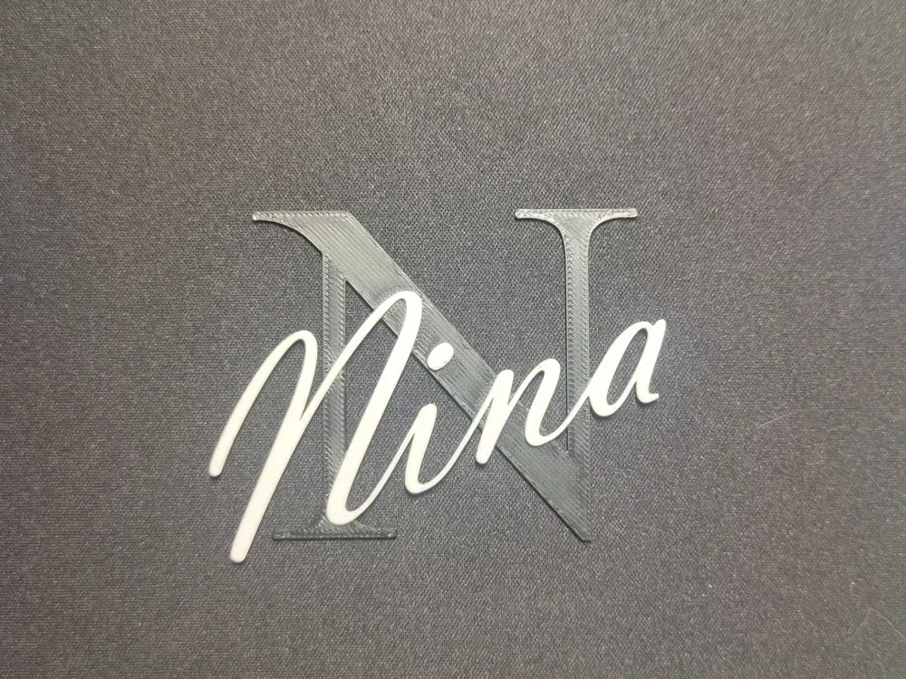Nombre de la puerta, letrero para puerta "Nina" - 2 colores, 6 mm de grosor, vista 1