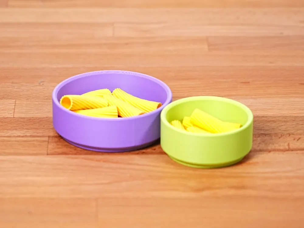Platos apilables y de juego: tazones grandes y pequeños, vista 1