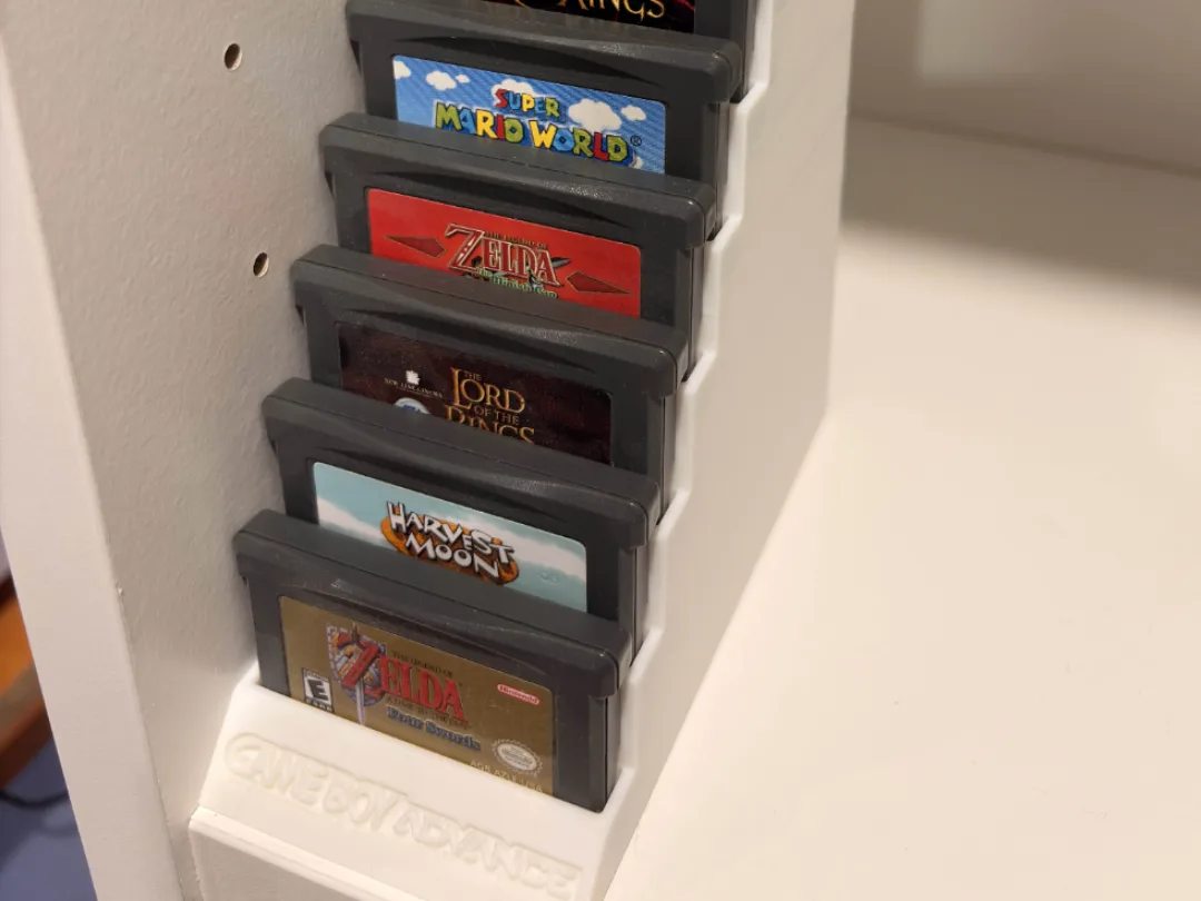 Soporte de exhibición de cartuchos de juego Gameboy Advance para impresión 3D, vista 1