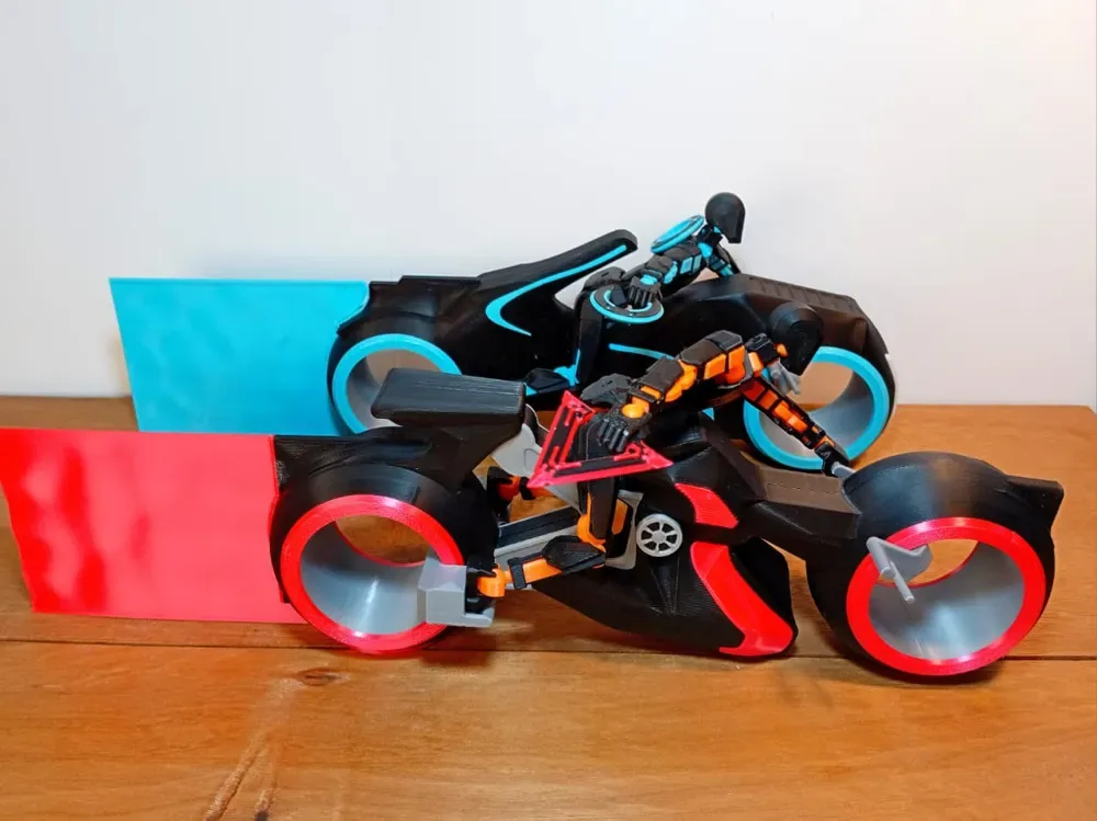 DUMMY 13 TRON Ares Moto Ligera, vista 2