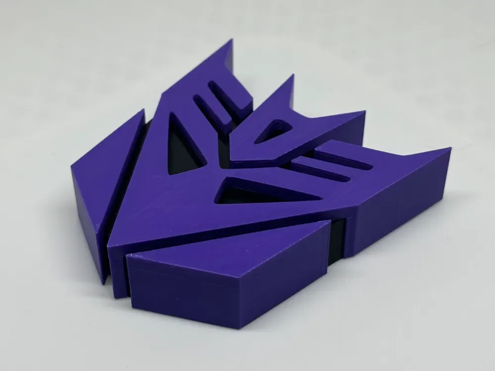 Insignia del emblema de Transformers Decepticon, vista 1