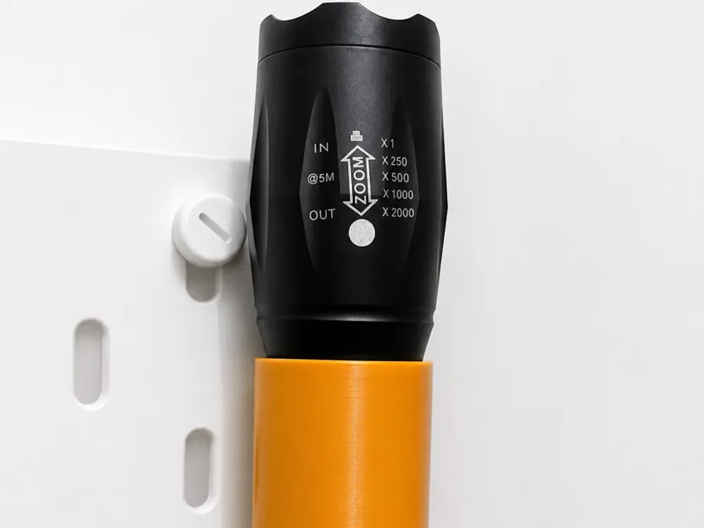 Soporte para linterna Ikea Skadis XMLT6, vista 1