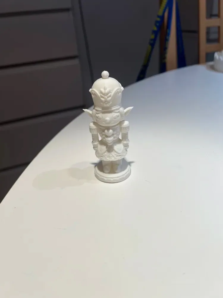 Minifigura Elfin Cascanueces, vista 2