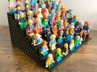 Soporte de exhibición para minifiguras LEGO (montaje en pared) para impresión 3D, vista 3