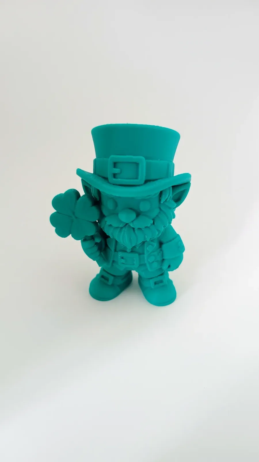 Duende de hoja de trébol del cazador afortunado, vista 2