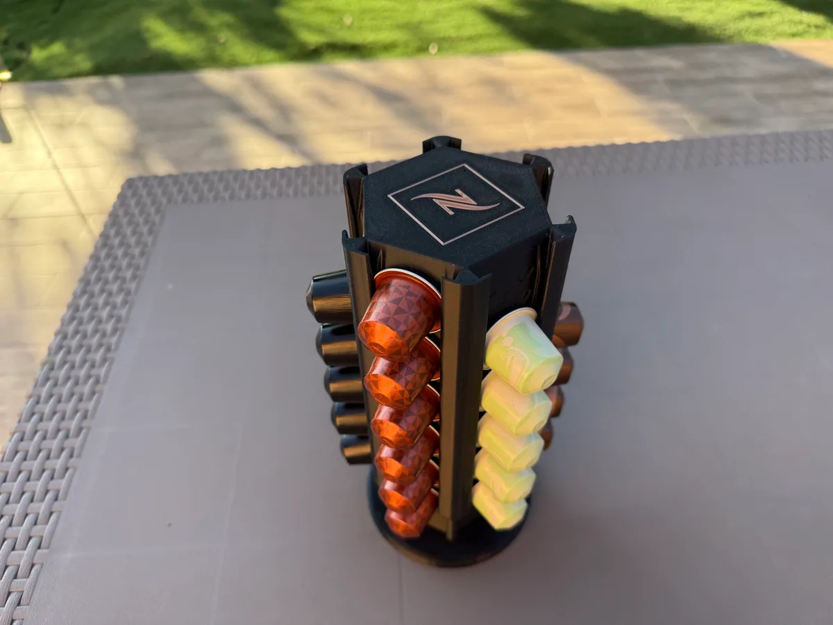 Portacápsulas Nespresso giratorio para impresión 3D, vista 1