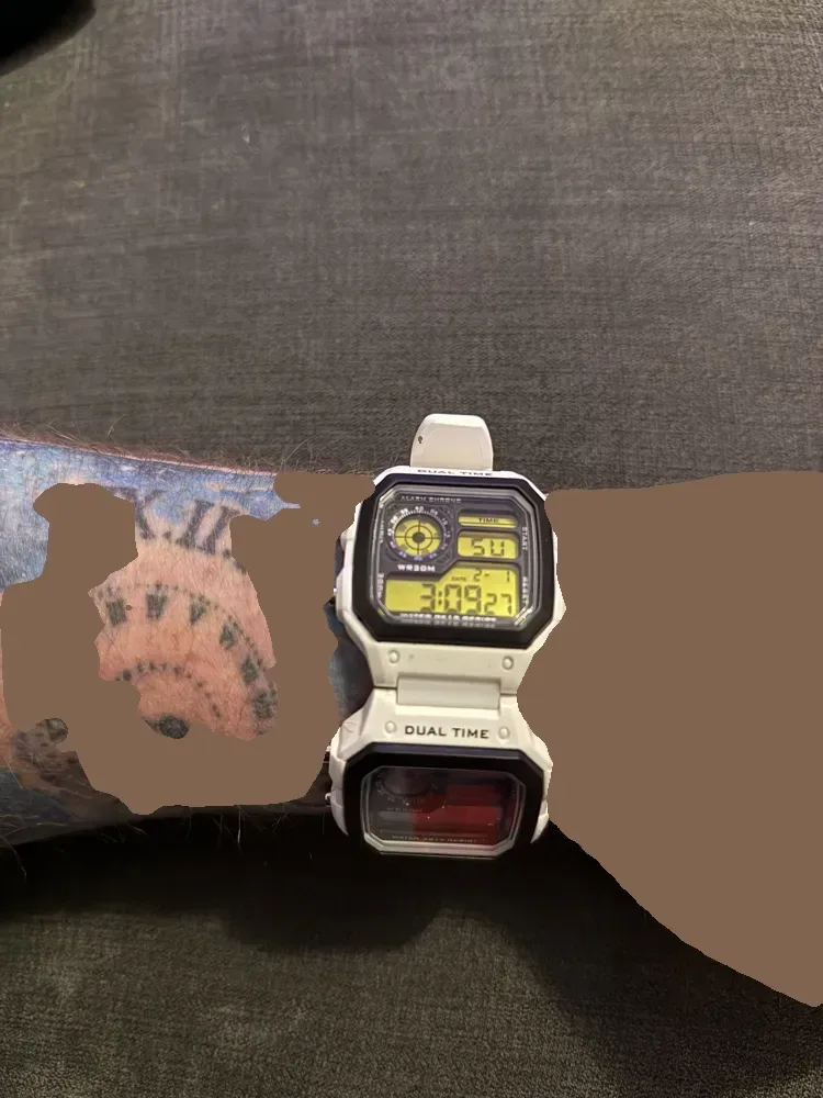 Enlace de cabezal de reloj dual inspirado en extraterrestres (Casio), vista 2
