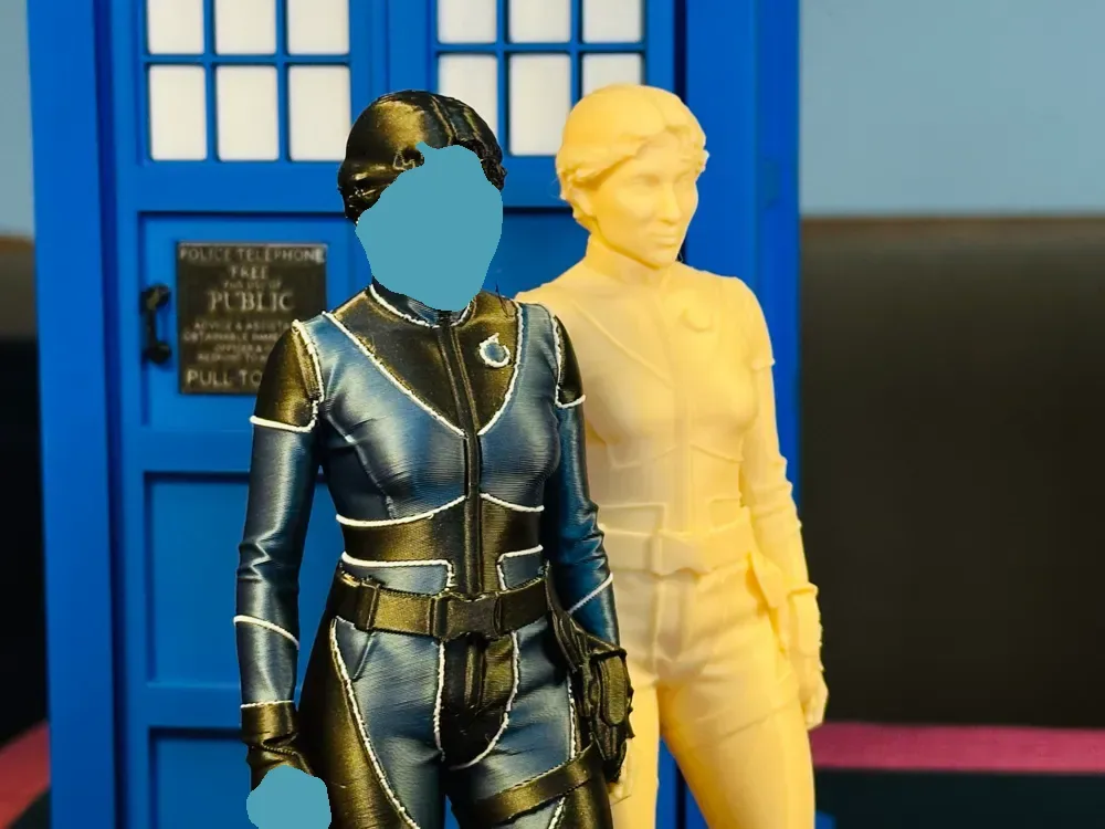 Traje de soldado de Belinda Chandra - Escala 1:10, vista 1