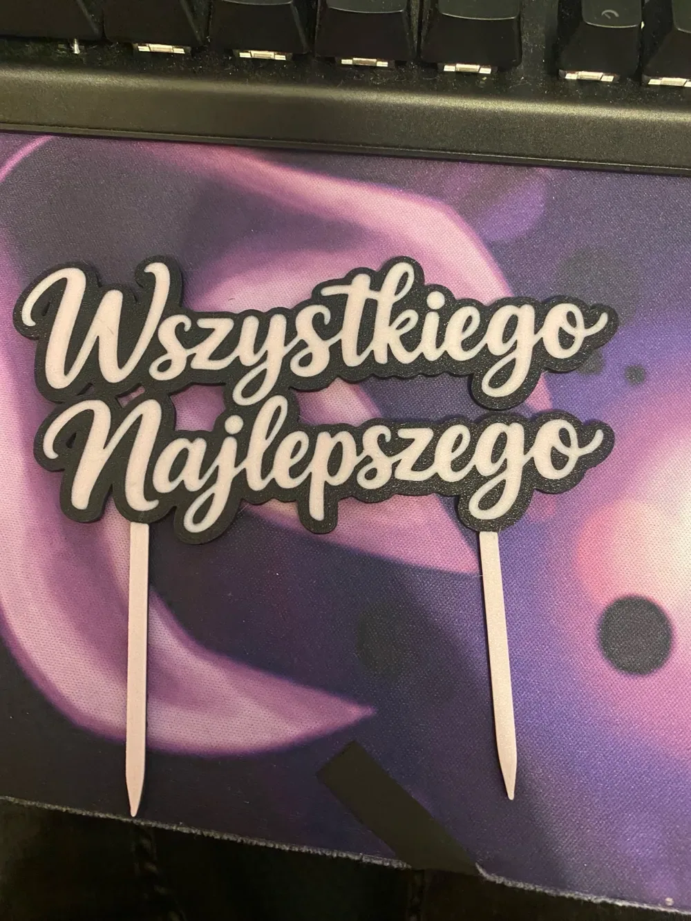 Adorno para tarta de feliz cumpleaños., vista 3