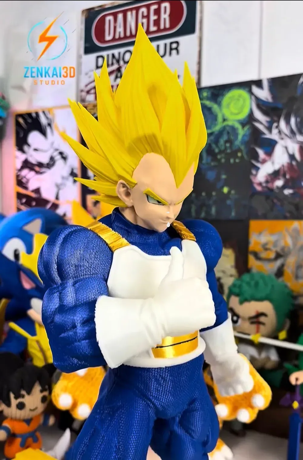 Vegeta Super Saiyan - Alto detalle (varias partes), vista 2