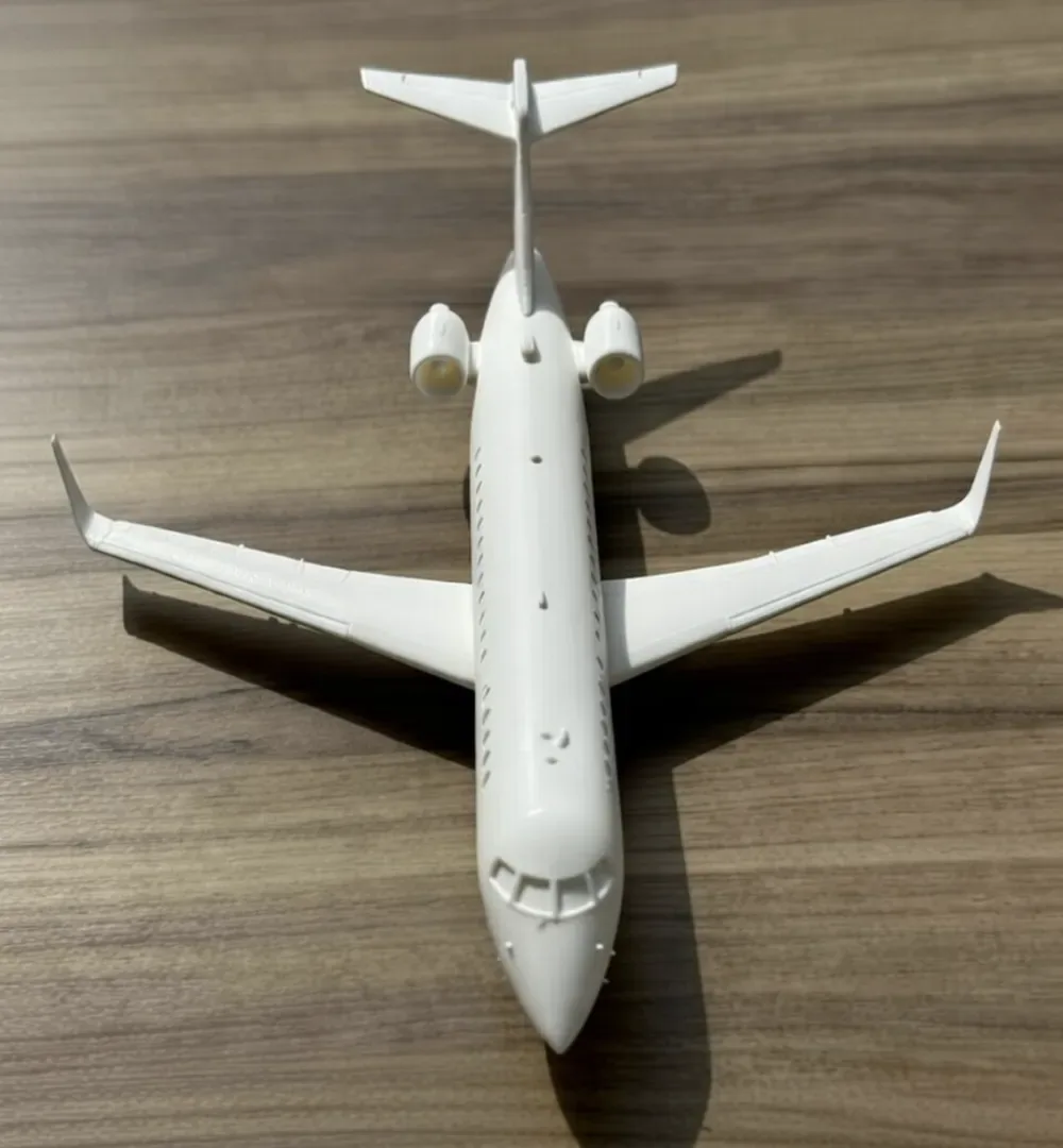 CRJ-900 Regional Jet - Modelo de avión, vista 3