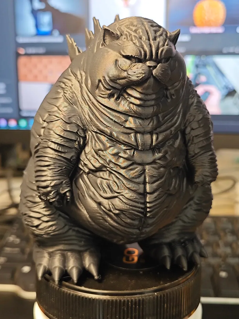 Gato Godzilla, vista 2