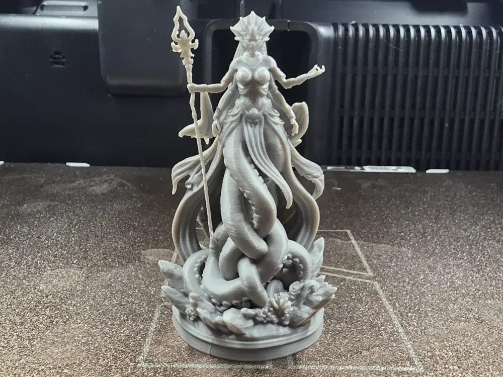 Reina Azshara - Reina Naga y Ser Antiguo (Wow), vista 1