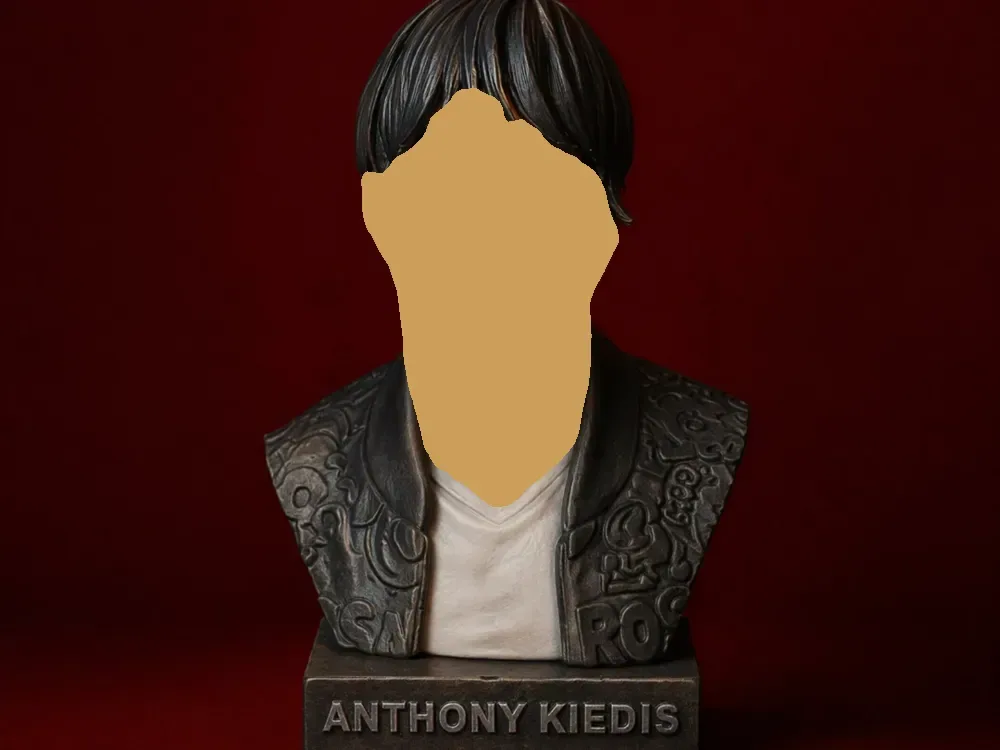 Busto Anthony Kiedis - Red Hot Chili Peppers, vista 1