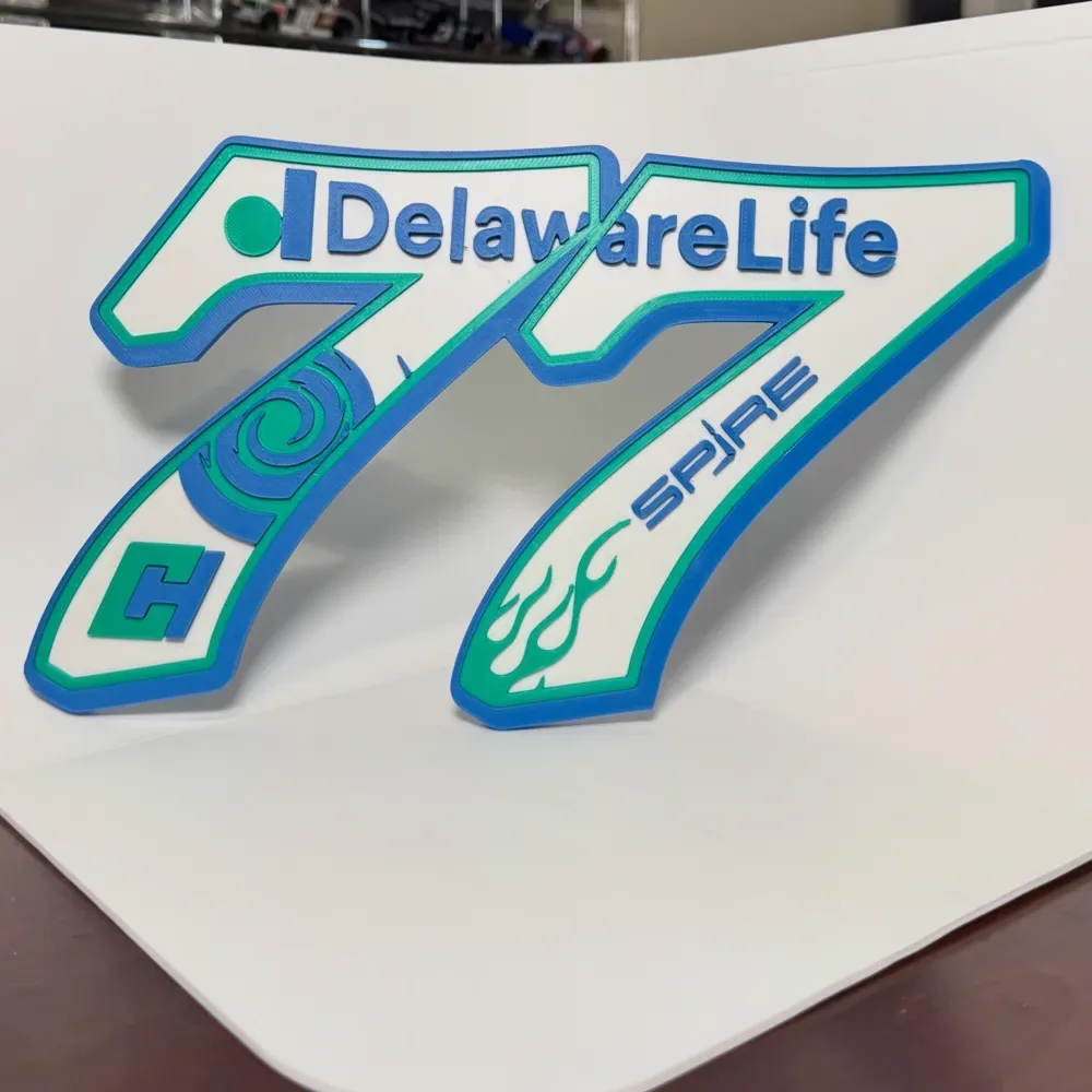 Carson Hocevar Delaware Vida 77 NASCAR, vista 2