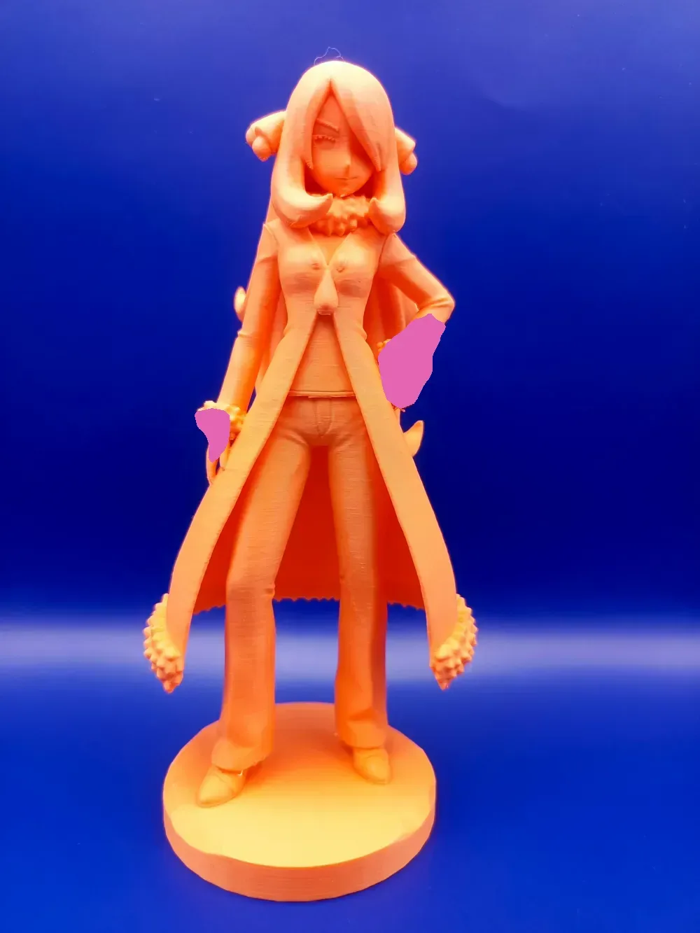 Figura de Cynthia (Pokémon), vista 3